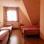 بيت ضيافة Wyrostek